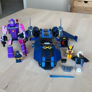 LEGO set 76022 X-Men vs. The Sentinel